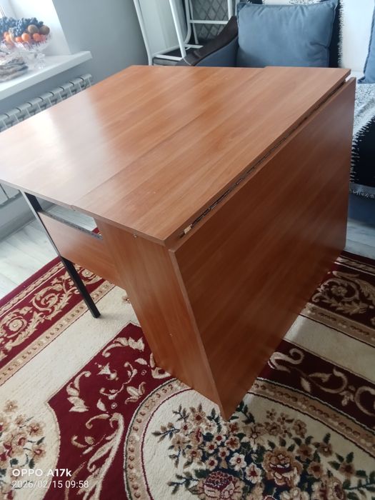 Продам Стол книжка бу