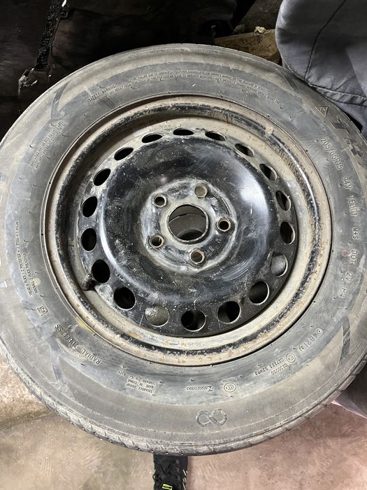 Продам колеса в сборе 205/65/15