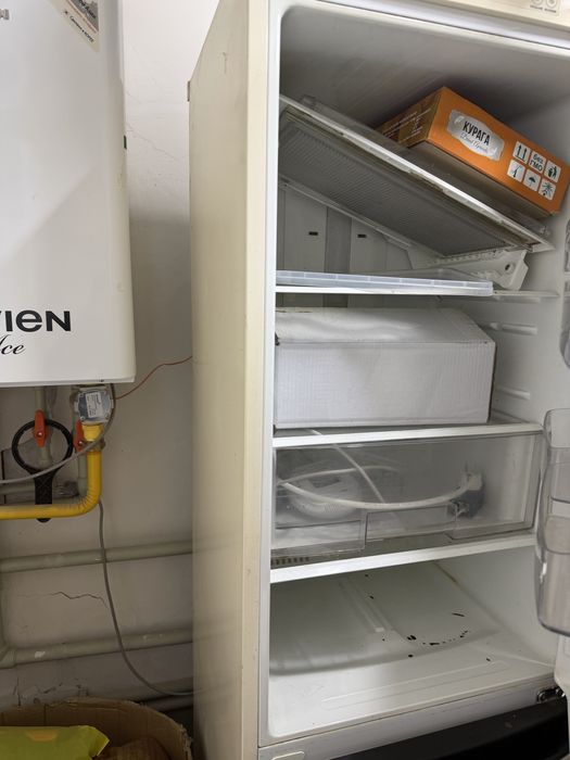 Холодильник indesit lg