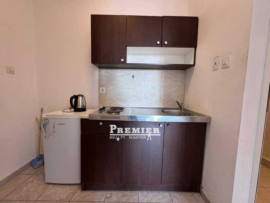 Просторно студио на първа линия в Поморие - 53990 EUR