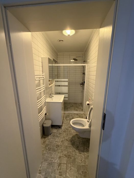 DE ÎNCHIRIAT - Ovidiu,  3 camere
