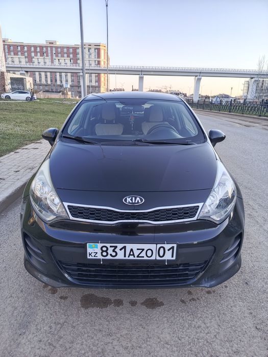 Продам автомобиль KIA RIO