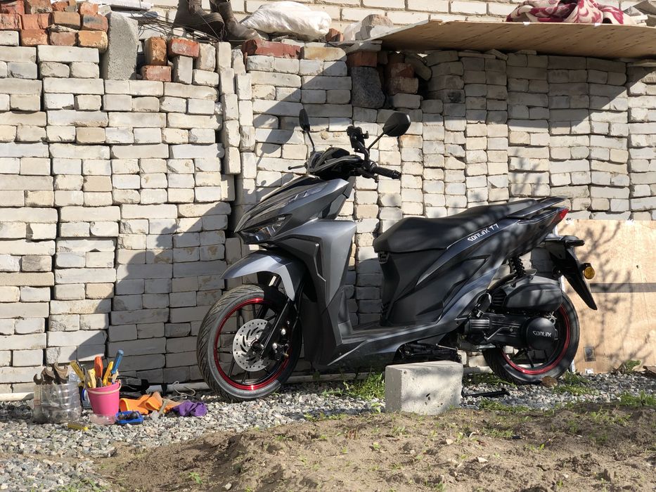 Скутер Honda Click новый