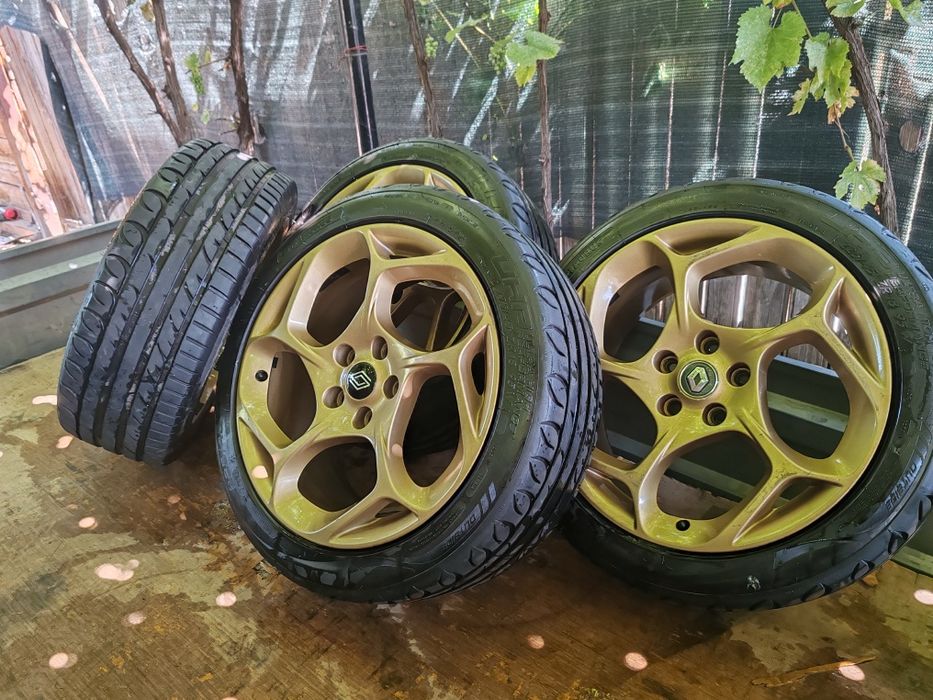 Jante Renault GT r18