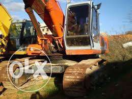 Excavator senile Fiat Hitachi FH 300 , FH 330.3 dezmembrez
