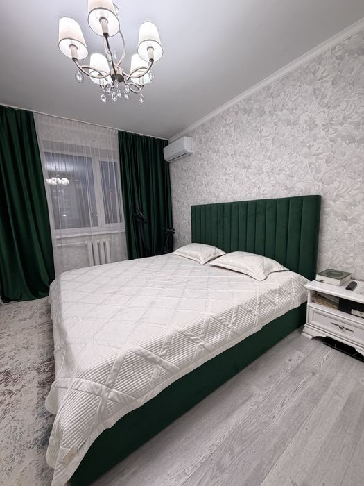 Продам двухспальную кровать