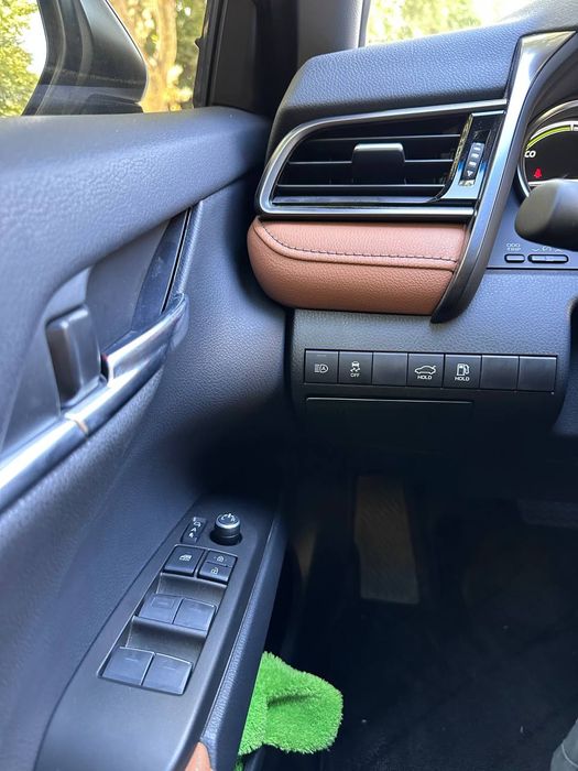 Toyota camry 75 2023 Grande