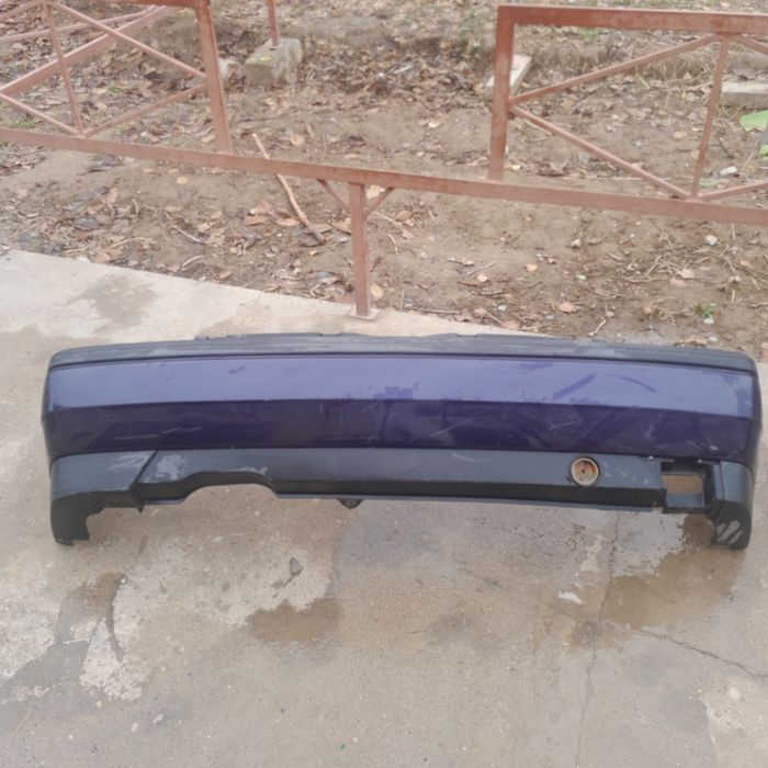 Бампер на Голф 3