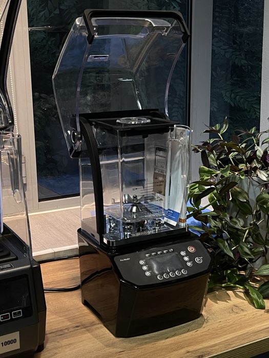 блендер новый грантия 1 год