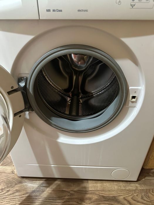 Продам стиралный машину сост хорошая