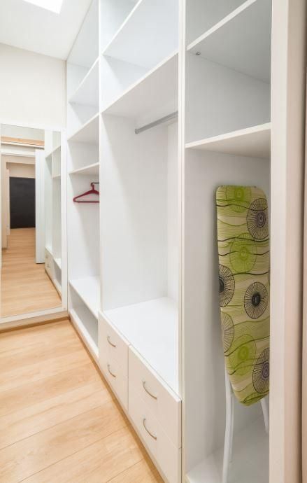 Дава се под наем Тристаен апартамент в Варна, Базар Левски - 80 кв.м за 663 € - Снимка #6