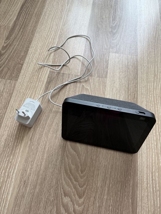 Amazon Echo Show 8 (2nd gen)