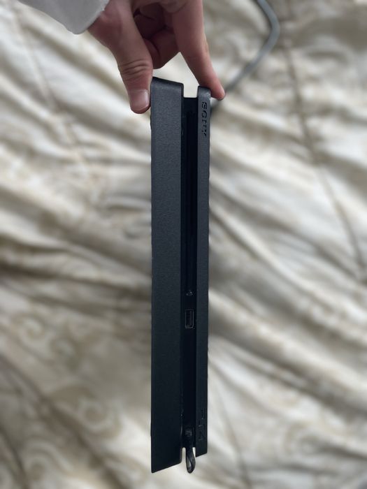 Ps4 slim 500 gb