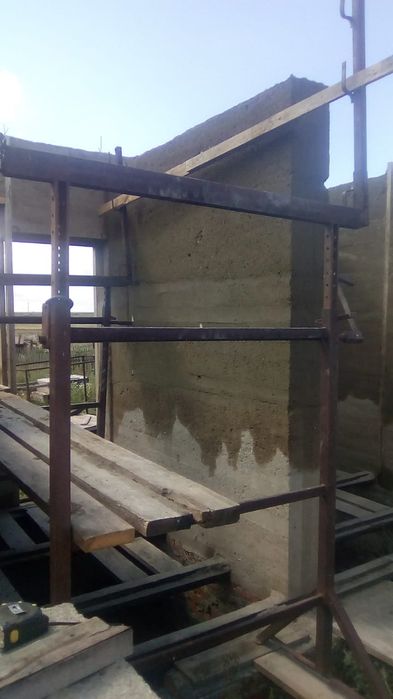 Продам леса универсальные.