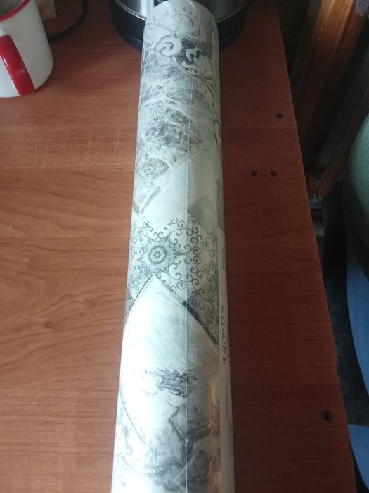 Продам обои новые