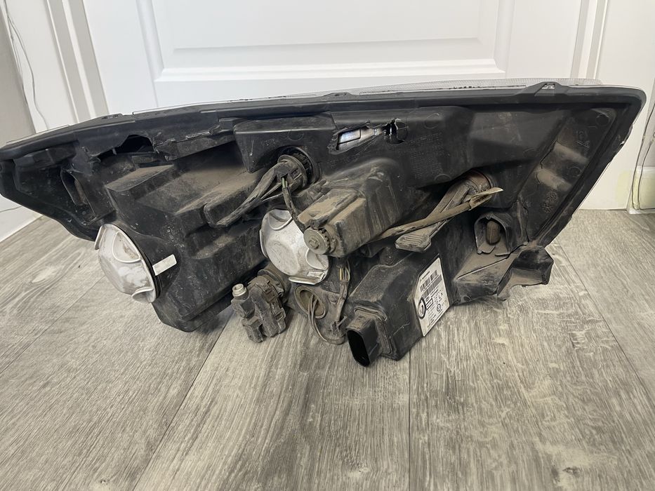 Фары передние Lada Vesta.Оригинал.