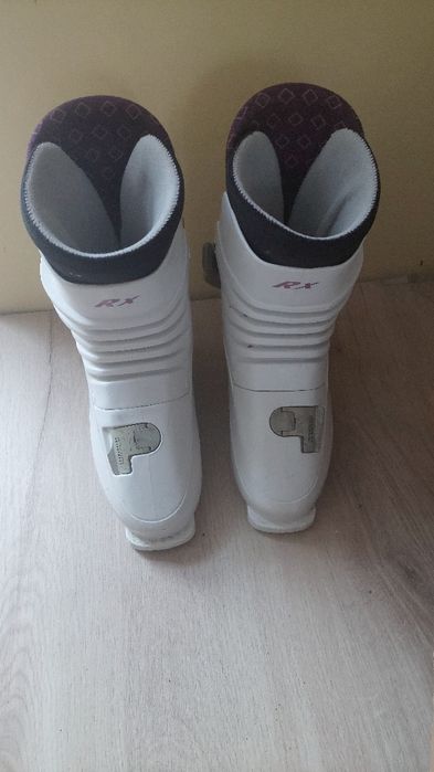 Дитски ски обувки