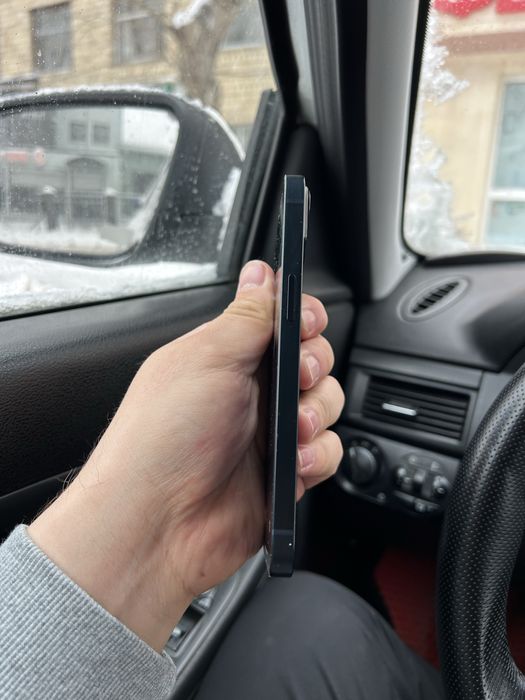 IPhone 13/ Телефон /Айфон 13