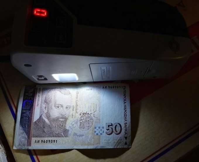 Машина за броене на банкноти UV,money counter,банкнотоброяч,пари