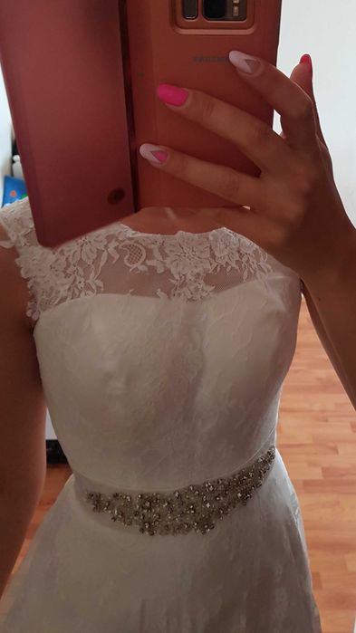 Свадебное платье. Новое.