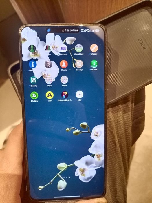 Pooc x7 pro 5G 12/256 qora