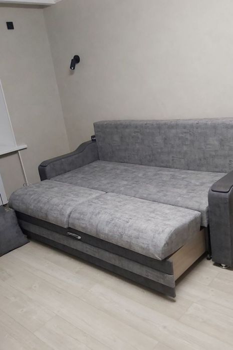 Продам диван, в отличном состоянии!