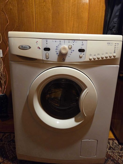 Пералня Whirlpool