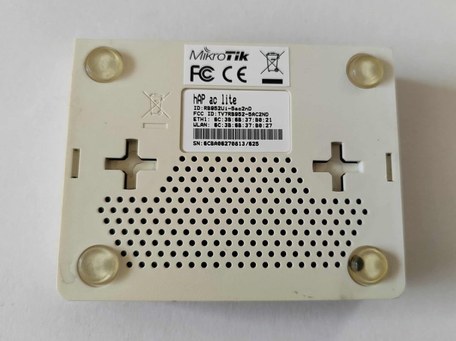 MikroTik Dual band RB952Ui-5ac2nD RuterBoard