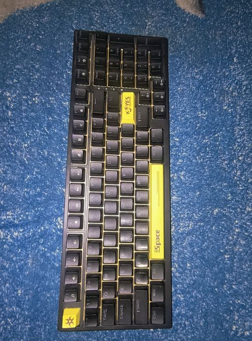 Vând tastatura marvo nouă