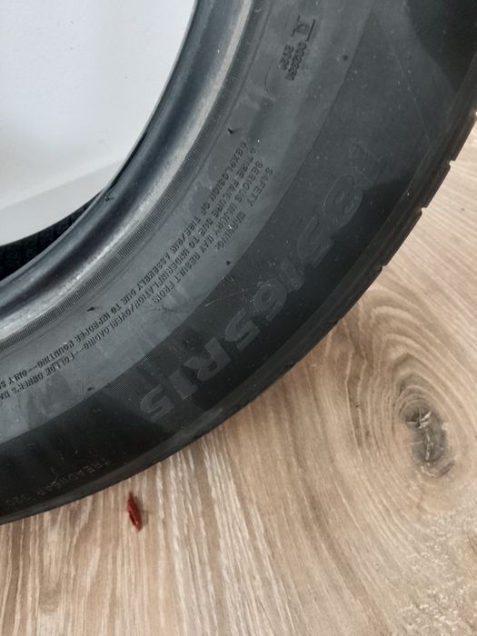 Летние покрышки продам