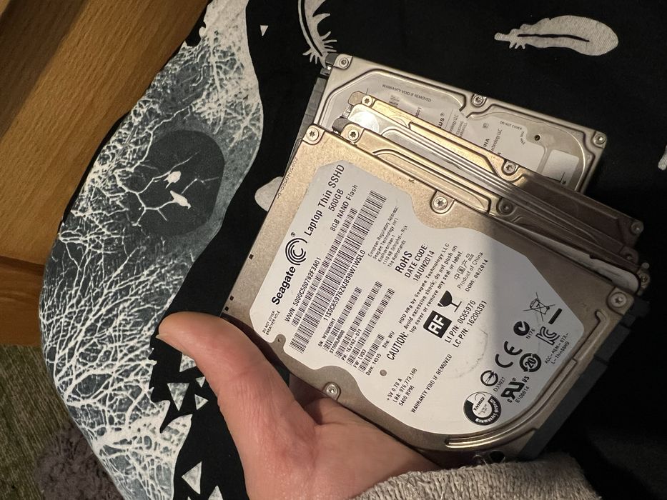 Vand Hard Disk  laptop Samsung ,Hitachi, Seagate, WD noi