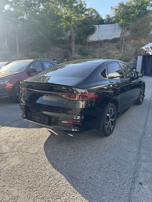 Byd qin 2023yil Gibrid