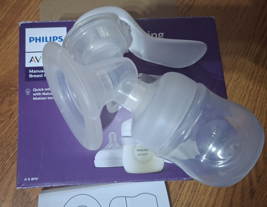 Pompă de sân manuală