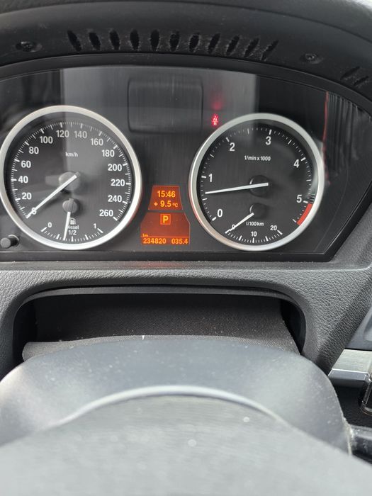 BMW X6, x drive 40d , 306 cp