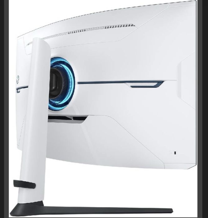 Монитор Samsung 32" Odyssey Neo G8 4K 3840x2160