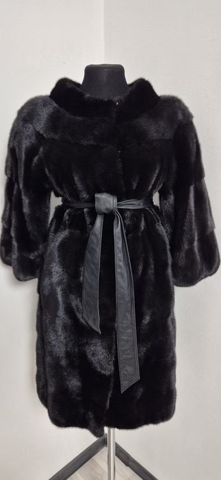 Продам Норковую шубу NAFA