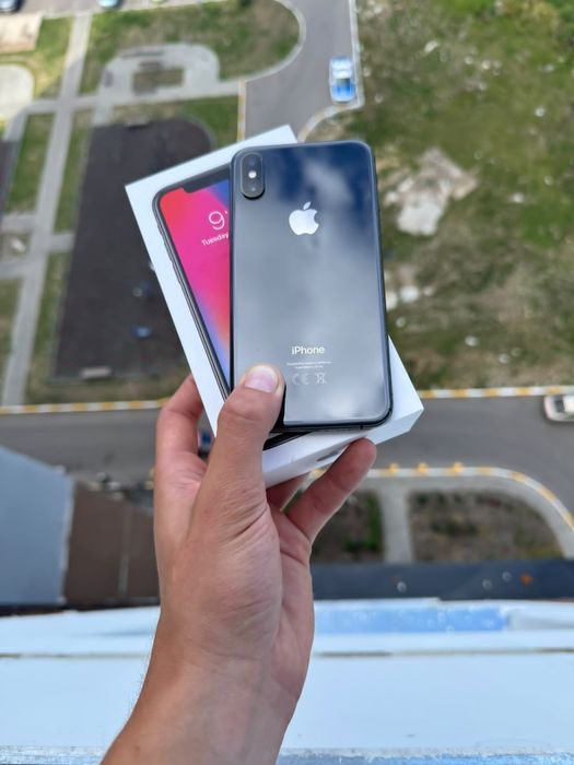 Iphone X 64 gb  состояние 10/10