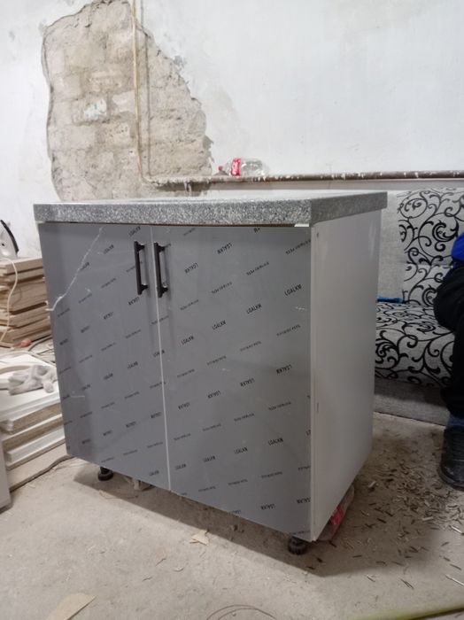 Мойка камин шкаф