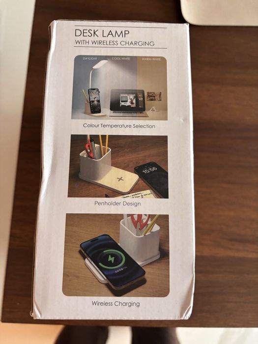 Настолна лампа и зарядно в едно