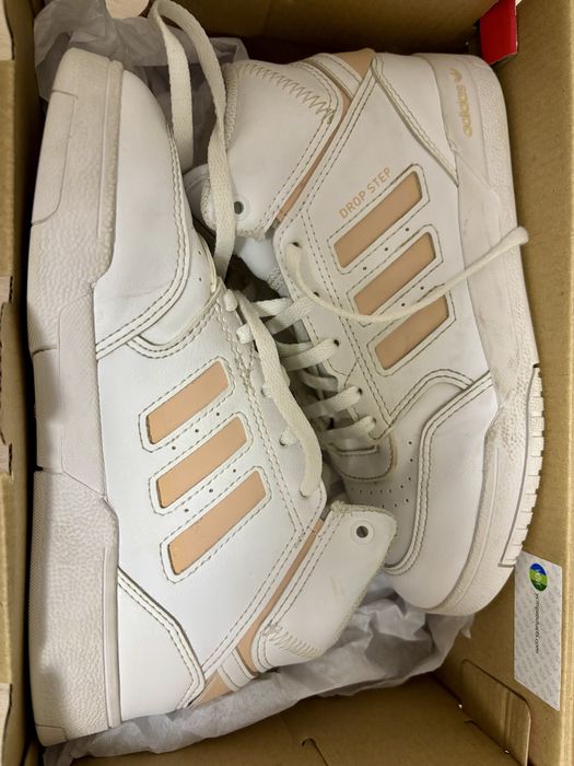 Adidasi fetita Adidas originali aproape noi