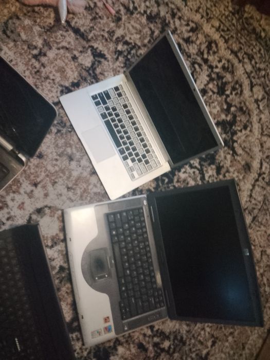Laptopuri de vanzare piese