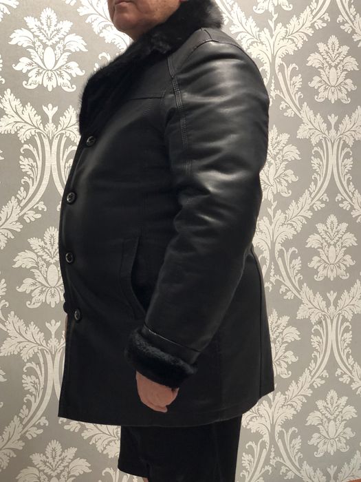 Продаю мужскую дублёнку