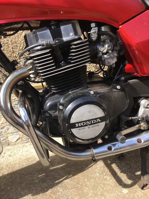 Vand motocicleta Honda CB 400 T