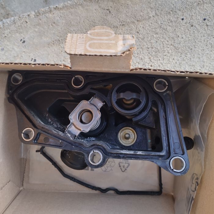Termostat  ORIGINAL Dacia Logan III, sandero III, Jogger 1.0 tce
