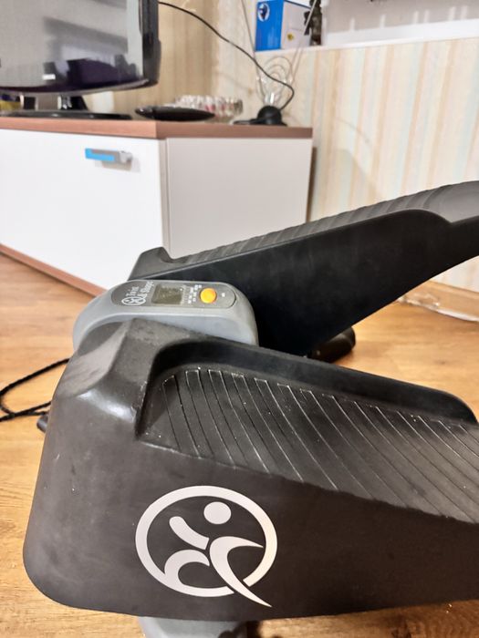 Фитнес тренажер