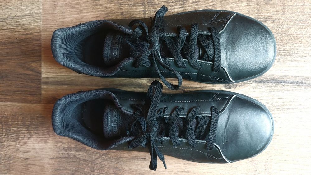 Черни маратонки Adidas - 38,5 номер