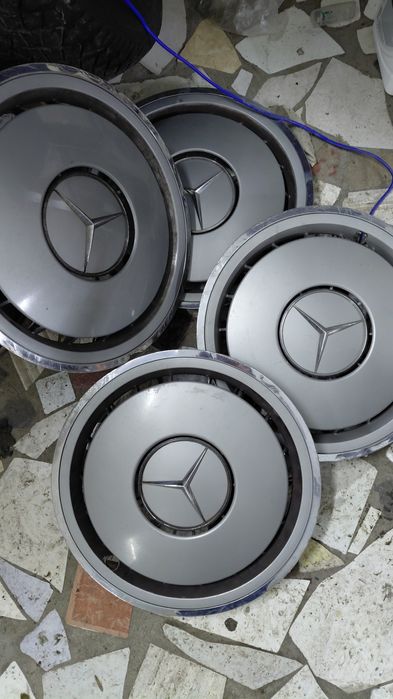 Колпаки 15 мерс      .