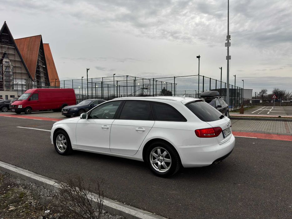 Vand Audi A4 B8 Avant 2.0 TDI Automat Alb