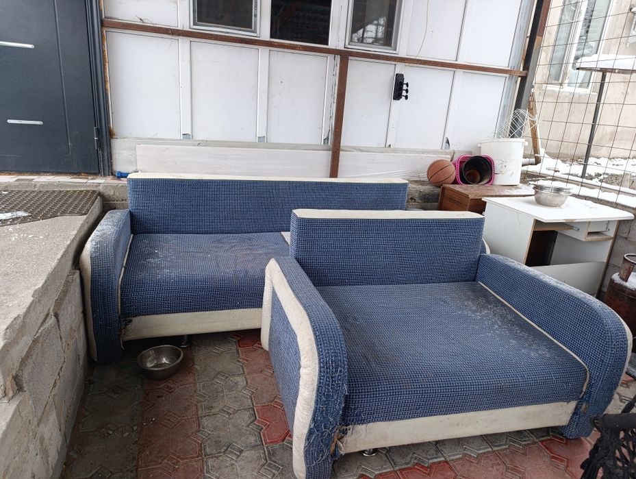 Диваны почти даром