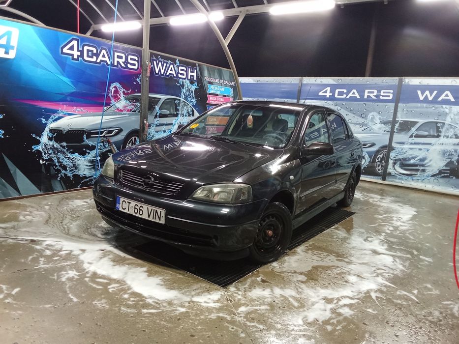 Vând Opel Astra G